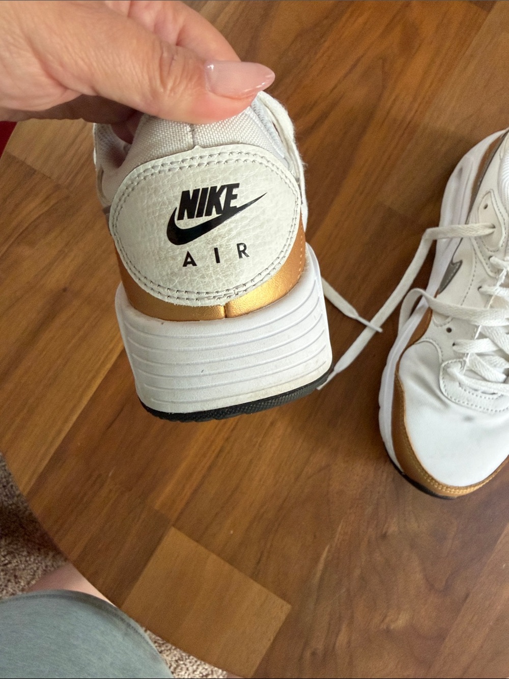 Nike Air Max SC White Sneakers with Gold Trim - Picture 5 of 10